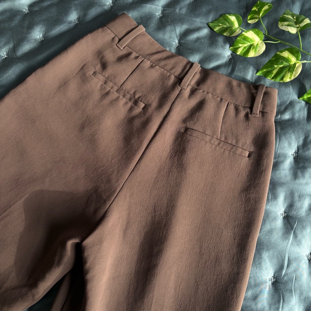 Aritzia Wilfred | Women’s The Effortless Pant Tailored Trousers Crepette 2 Brown - Picture 4 of 7